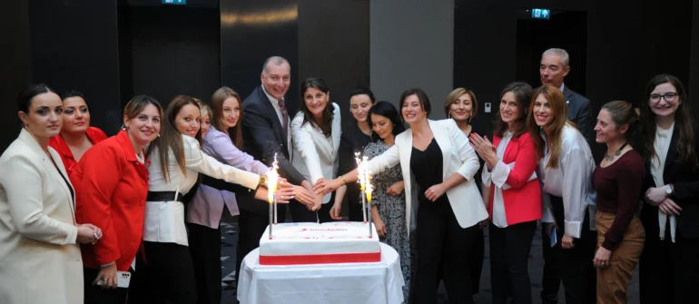 სასტუმრო შერატონ გრანდ თბილისი მეტეხი პალასში ჩატარებული სამედიცინო კონფერენცია (2022)