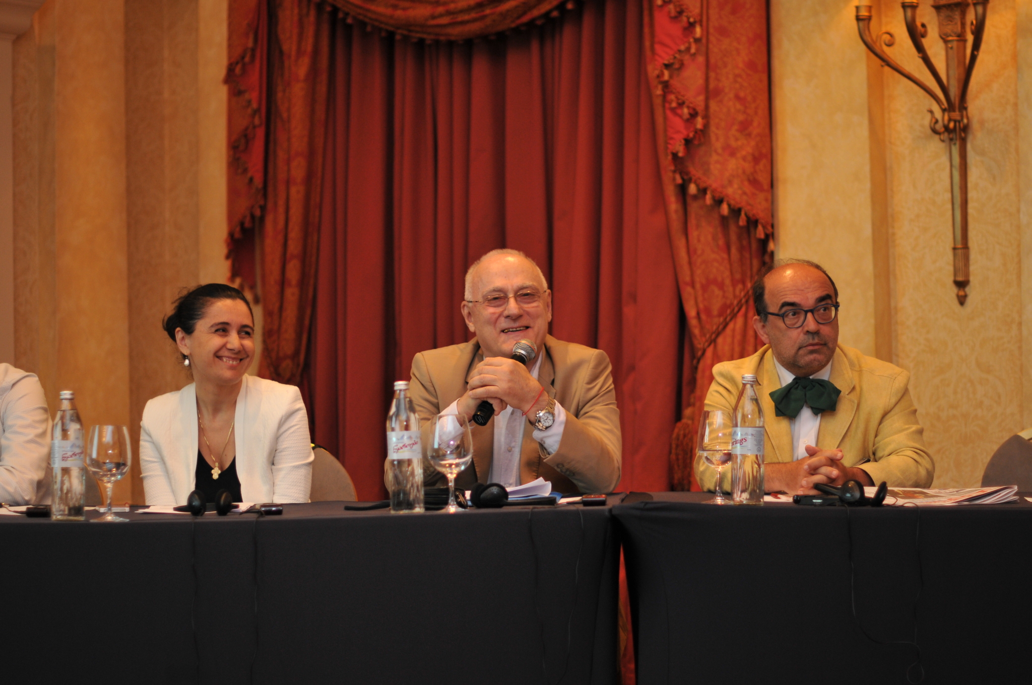 სამედიცინო კონფერენცია სასტუმროში თბილისი მარიოტი (2015)